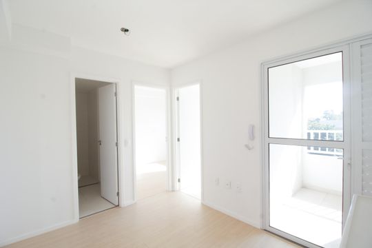 Apartamento à venda com 2 quartos, 29m² em Jardim Jaragua (sao Domingos), São Paulo