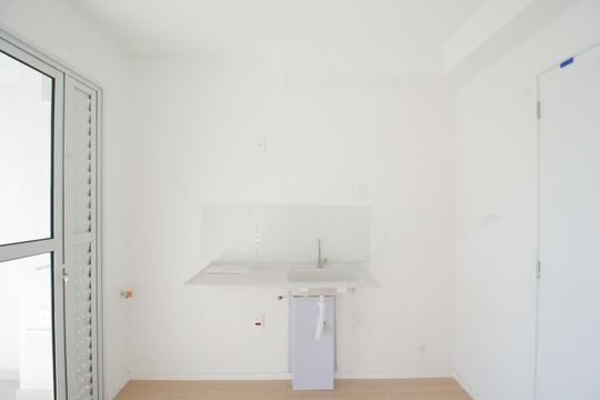 Sala e Cozinha de apartamento à venda com 2 quartos, 29m² em Jardim Jaragua (sao Domingos), São Paulo