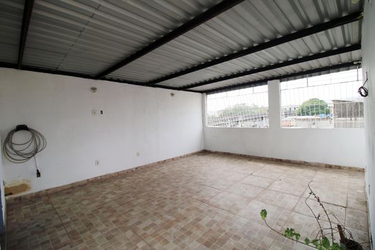 Terraço de casa à venda com 3 quartos, 120m² em Irajá, Rio de Janeiro