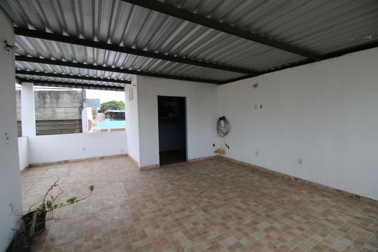 Terraço de casa à venda com 3 quartos, 120m² em Irajá, Rio de Janeiro