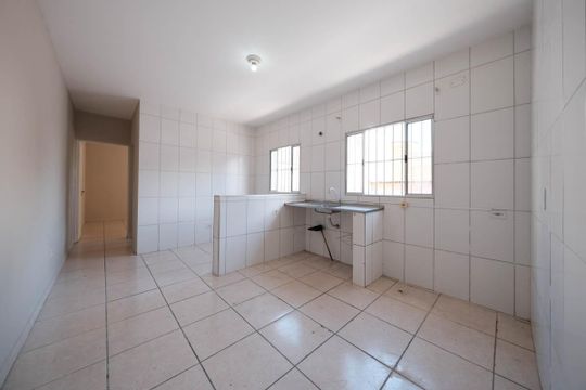 Cozinha e Área de Serviço de casa para alugar com 1 quarto, 58m² em Parque Cisper, São Paulo