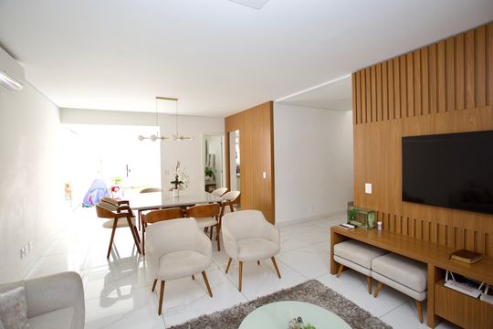 Sala de casa de condomínio para alugar com 3 quartos, 180m² em Estância do Hibisco, Contagem