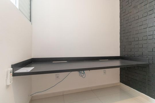 Quarto 2 de casa para alugar com 3 quartos, 80m² em Vila Tolstoi, São Paulo