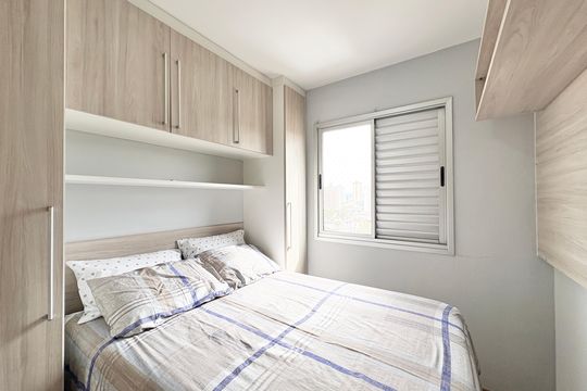 Quarto 2 de apartamento para alugar com 2 quartos, 44m² em Vila Cruz das Almas, São Paulo