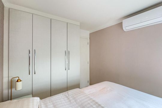 Quarto Suíte de apartamento para alugar com 2 quartos, 72m² em Campo Belo, São Paulo