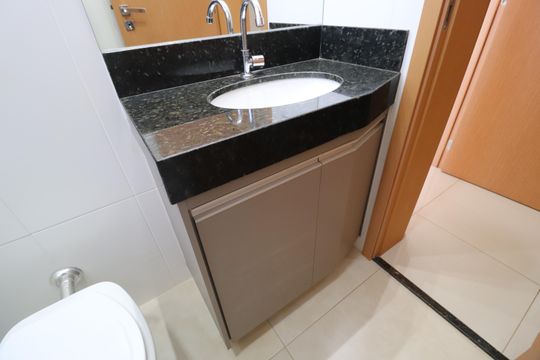 Apartamento para alugar com 2 quartos, 55m² em Santa Mônica, Uberlândia