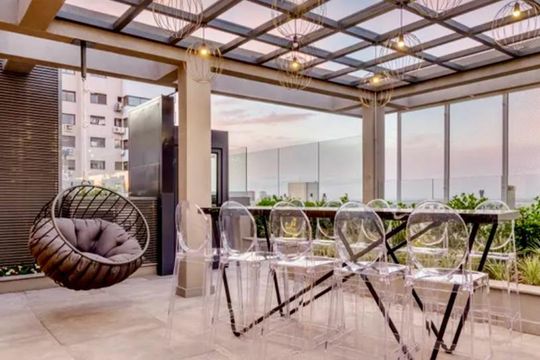 Área comum de kitnet/studio para alugar com 1 quarto, 46m² em Auxiliadora, Porto Alegre