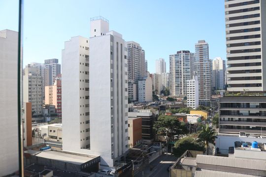 Vista da Varanda de apartamento para alugar com 1 quarto, 30m² em Pompeia, São Paulo