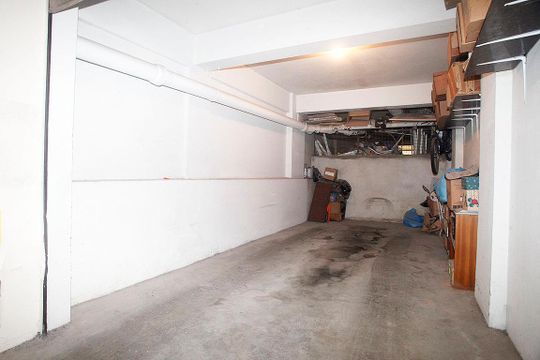 Box Garagem (01 vaga) de apartamento para alugar com 3 quartos, 134m² em Independência, Porto Alegre