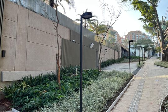 Fachada do Prédio de apartamento à venda com 3 quartos, 182m² em Alto de Pinheiros, São Paulo