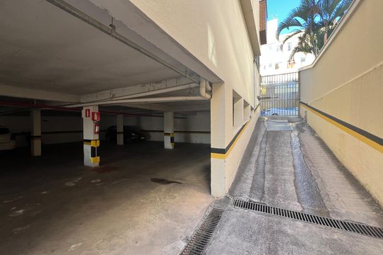 Garagem de apartamento à venda com 2 quartos, 93m² em Castelo, Belo Horizonte