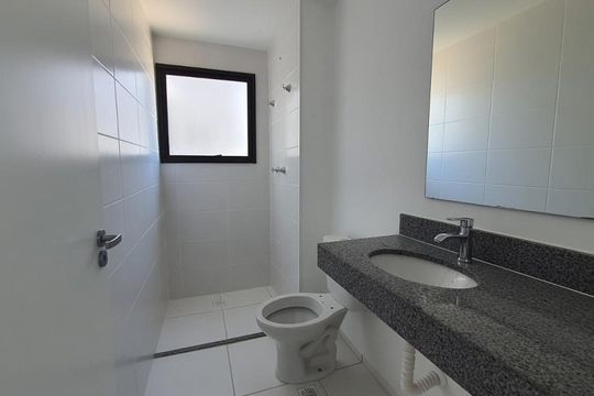 Banheiro de apartamento à venda com 3 quartos, 65m² em Bonfim, Campinas