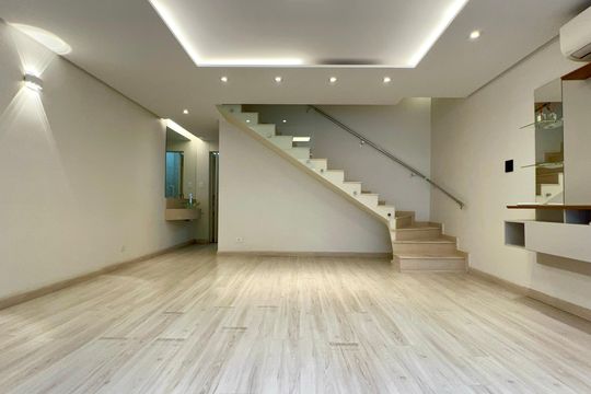 Sala de casa à venda com 3 quartos, 180m² em Vila Clementino, São Paulo