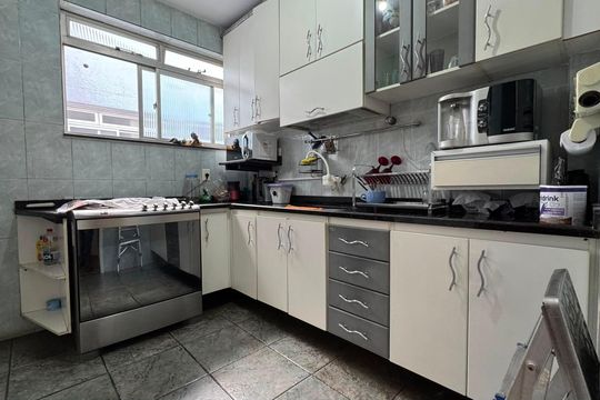 Cozinha de apartamento à venda com 4 quartos, 260m² em Cidade Nova, Belo Horizonte