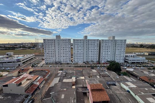 Vista  de apartamento à venda com 1 quarto, 42m² em Samambaia, Brasília