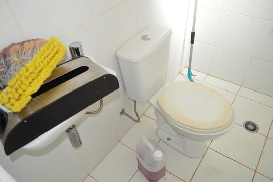 Banheiro de Serviço de casa de condomínio para alugar com 3 quartos, 222m² em Bonfim Paulista, Ribeirão Preto