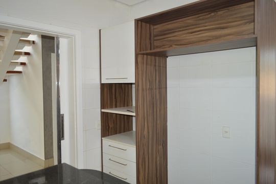 Cozinha de casa de condomínio para alugar com 3 quartos, 222m² em Bonfim Paulista, Ribeirão Preto