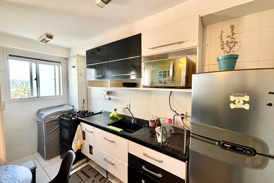 Cozinha de apartamento à venda com 2 quartos, 41m² em Vila Silvia, São Paulo