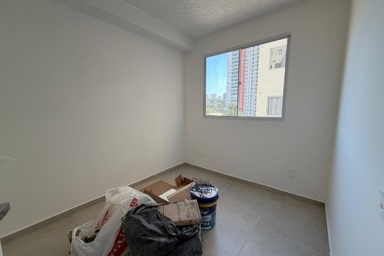 Quarto 2 de apartamento para alugar com 2 quartos, 33m² em Jardim Caravelas, São Paulo