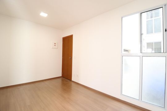 Apartamento para alugar com 2 quartos, 42m² em Jardim Patricia, Uberlândia