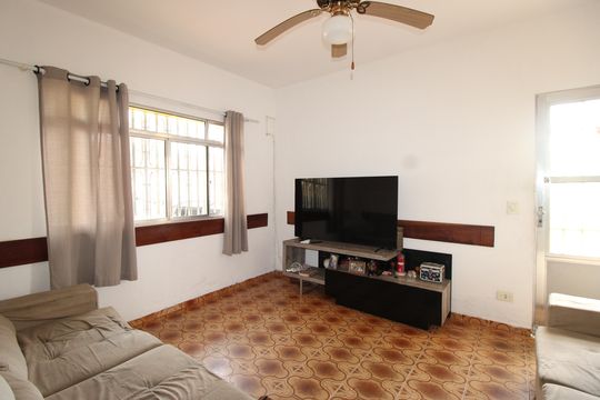 Casa à venda com 3 quartos, 390m² em Itaquera, São Paulo