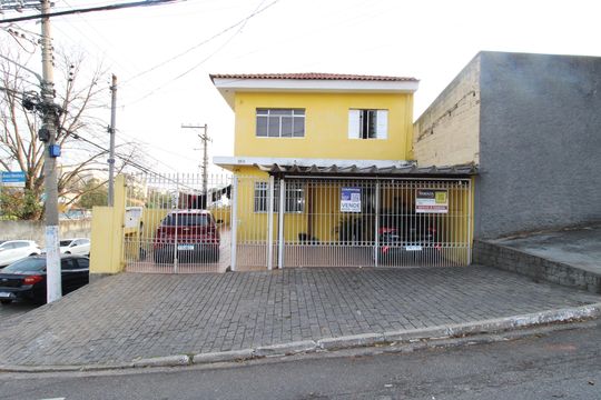 Fachada de casa à venda com 3 quartos, 390m² em Itaquera, São Paulo