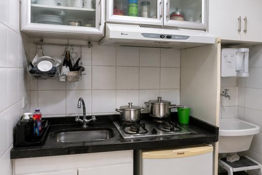 Cozinha de kitnet/studio à venda com 1 quarto, 27m² em SGAN 912, Brasília