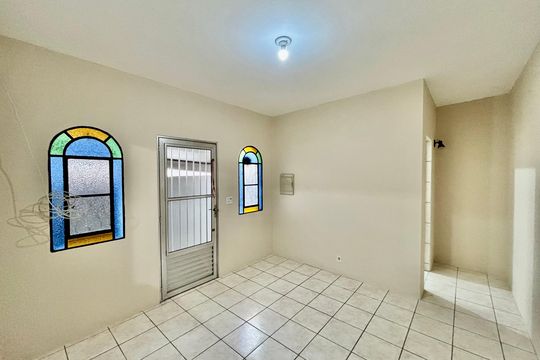 Sala de casa para alugar com 1 quarto, 55m² em Jardim Danfer, São Paulo