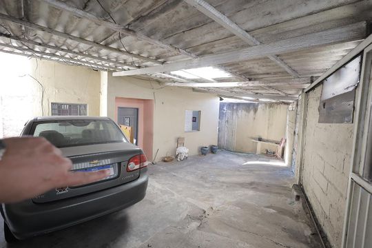 Garagem de casa à venda com 2 quartos, 280m² em Vila Progresso, Santo André