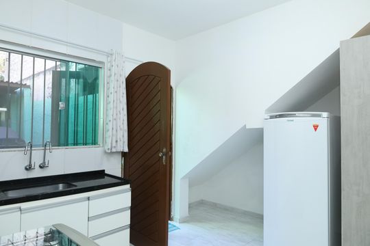 Cozinha 2 de casa à venda com 3 quartos, 110m² em Guaianases, São Paulo