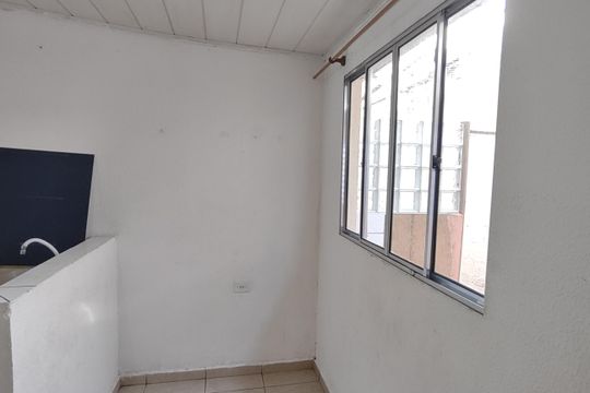 Sala de casa para alugar com 1 quarto, 35m² em Barcelona, São Caetano do Sul