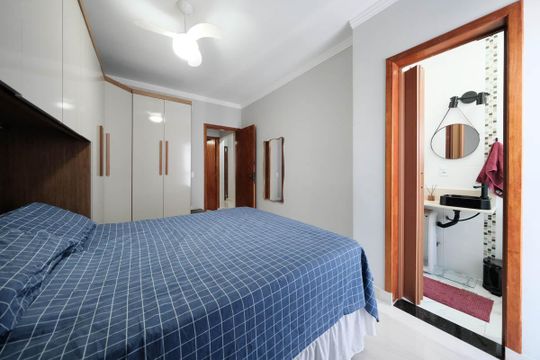 Suíte de casa de condomínio à venda com 3 quartos, 117m² em Vila Buenos Aires, São Paulo