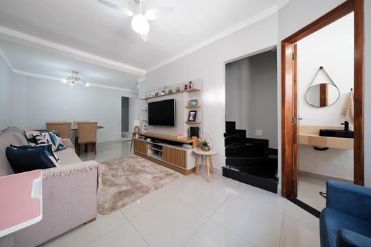 Sala de casa de condomínio à venda com 3 quartos, 117m² em Vila Buenos Aires, São Paulo