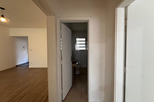 Corredor de apartamento para alugar com 3 quartos, 110m² em Campos Elíseos, São Paulo