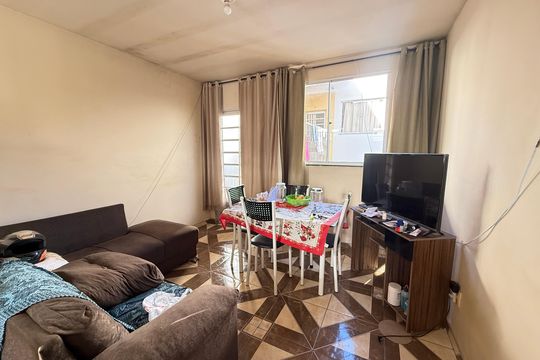 Sala de apartamento à venda com 2 quartos, 44m² em Parque Maracana, Contagem