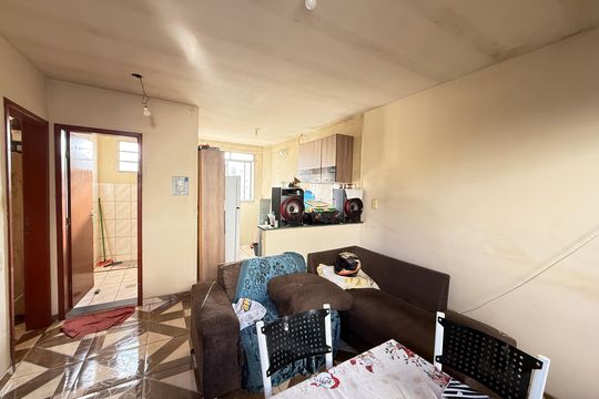 Sala de apartamento à venda com 2 quartos, 44m² em Parque Maracana, Contagem