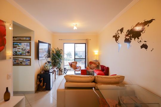 Sala de apartamento à venda com 2 quartos, 70m² em Vila Campo Grande, São Paulo