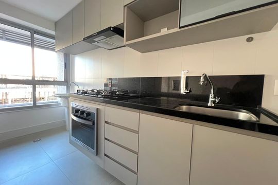 Cozinha de apartamento à venda com 2 quartos, 74m² em Funcionários, Belo Horizonte