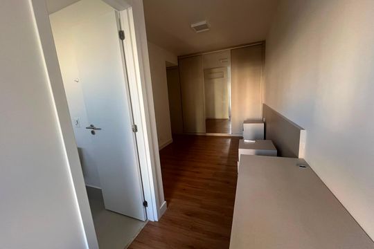 Quarto de apartamento à venda com 2 quartos, 74m² em Funcionários, Belo Horizonte