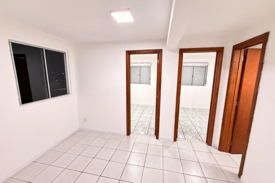 Apartamento para alugar com 2 quartos, 40m² em Agronomia, Porto Alegre