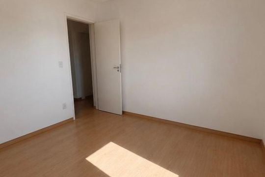Quarto 2 de apartamento para alugar com 2 quartos, 53m² em Chácaras Reunidas São Jorge, Sorocaba