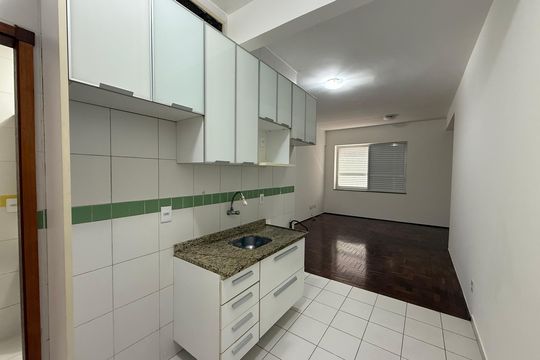 Kitnet/Studio para alugar com 1 quarto, 33m² em Santa Ifigênia, São Paulo