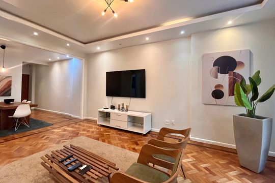 Apartamento à venda com 3 quartos, 140m² em Copacabana, Rio de Janeiro