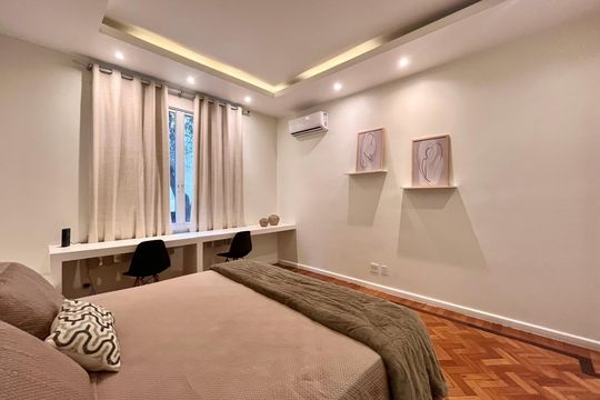 Apartamento à venda com 3 quartos, 140m² em Copacabana, Rio de Janeiro
