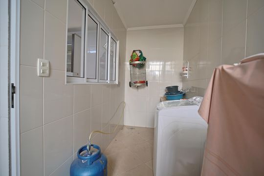 Área de serviço de casa para alugar com 3 quartos, 200m² em Vila Marieta, São Paulo