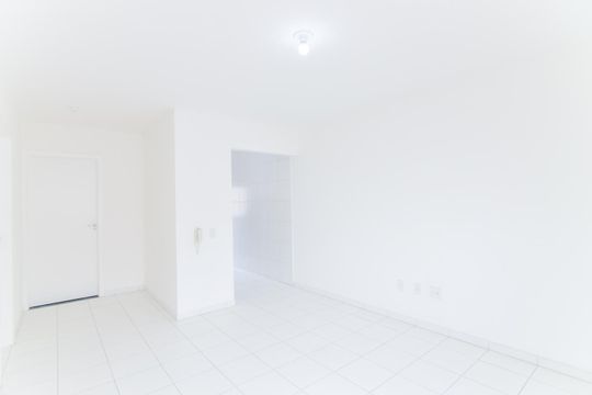 Sala de apartamento para alugar com 2 quartos, 47m² em Vila Alzira, Guarulhos
