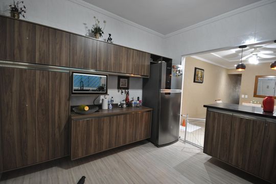 Cozinha de casa à venda com 3 quartos, 145m² em Parada Inglesa, São Paulo