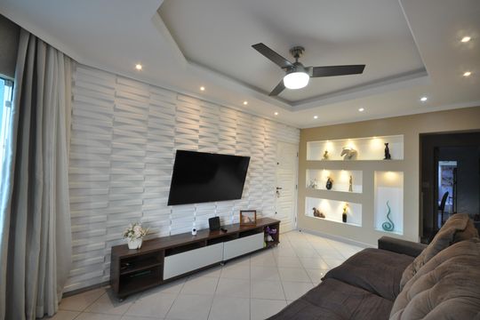 Casa à venda com 3 quartos, 145m² em Parada Inglesa, São Paulo
