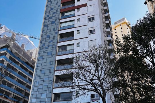 Fachada de apartamento para alugar com 1 quarto, 49m² em Alphaville Industrial, Barueri