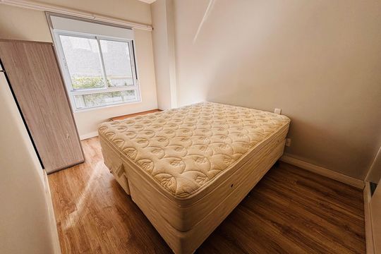 Suíte  de apartamento para alugar com 1 quarto, 49m² em Alphaville Industrial, Barueri